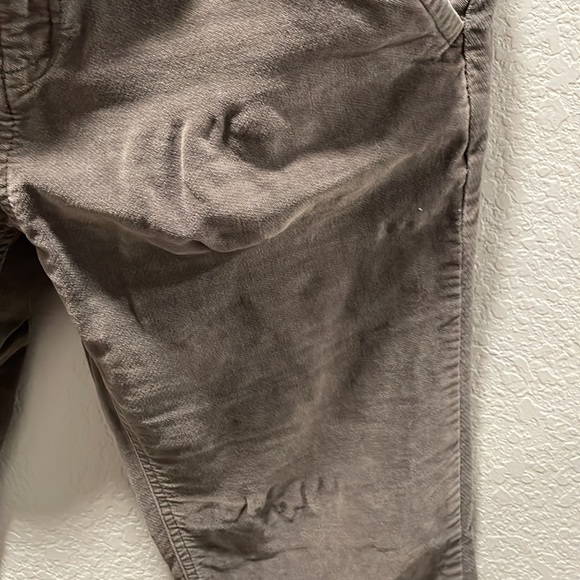 Gap womens Sz 6 gray velveteen unribbed corduroy pants wide leg 🤎 - Picture 3 of 5